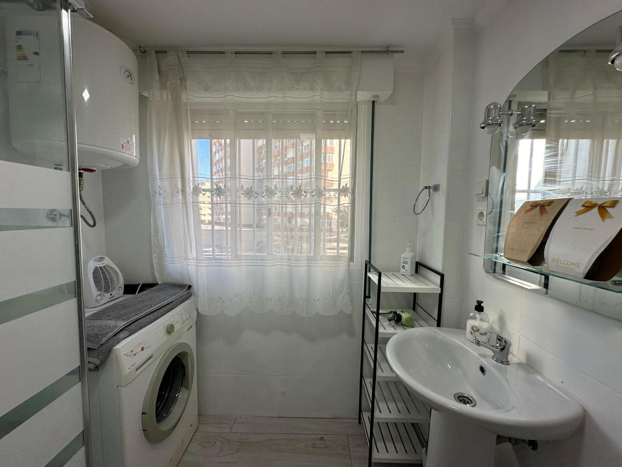 דירות טורמולינוס Cg131 - Centro 50 Metros, Playa 650 Metros, Wifi, Fire Stick Amazon מראה חיצוני תמונה